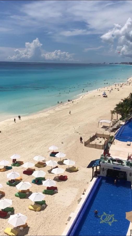Studio Oceanfront Prime Location Cancún Exterior foto